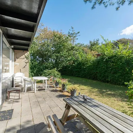 Child-friendly Garnekuul 81 Holiday home *